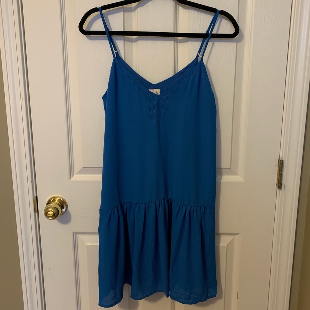Blue Ruffle Hem Dress - Picture 2 of 4